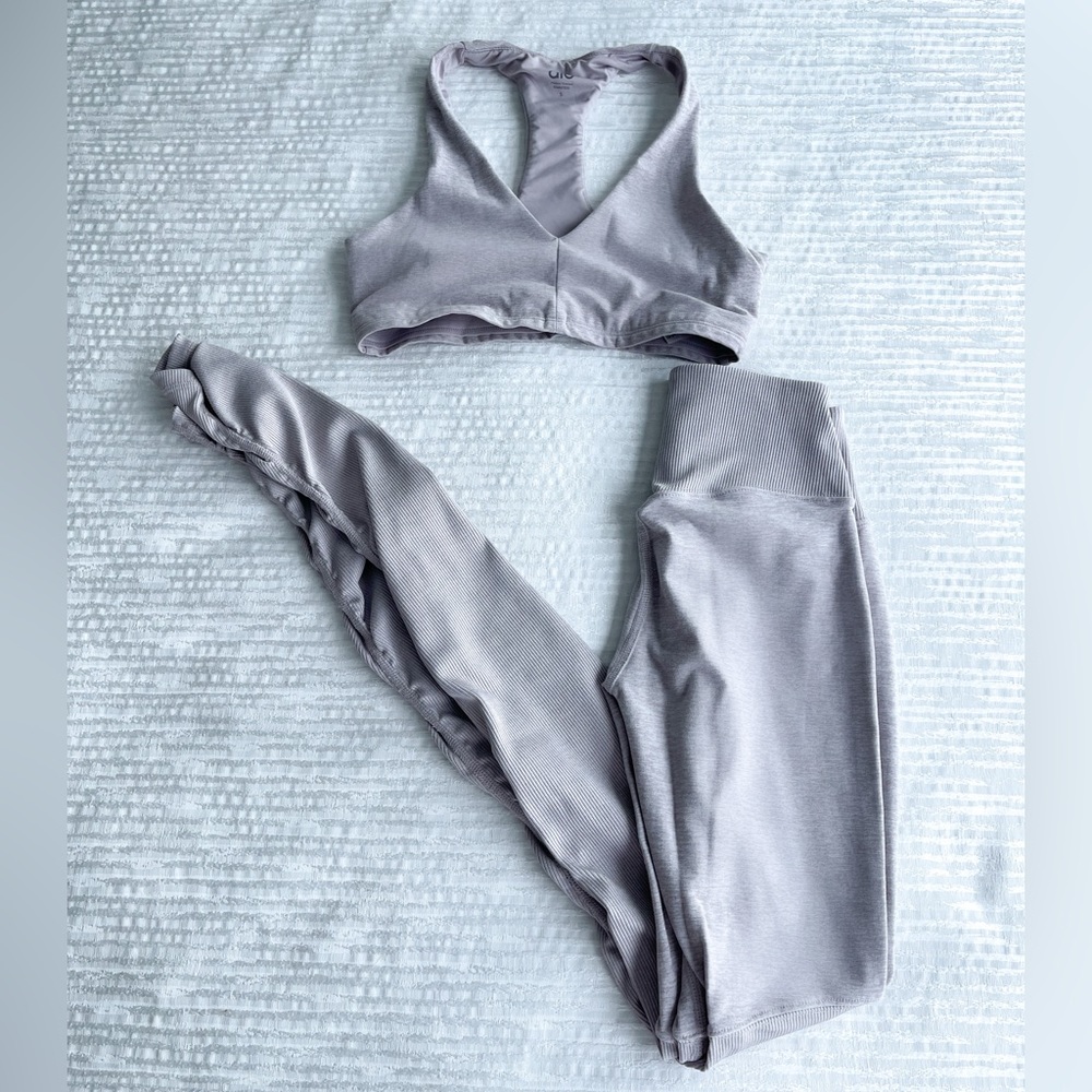 Alo light lavender set
